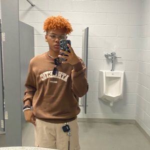 Meet your Posher, Ronald